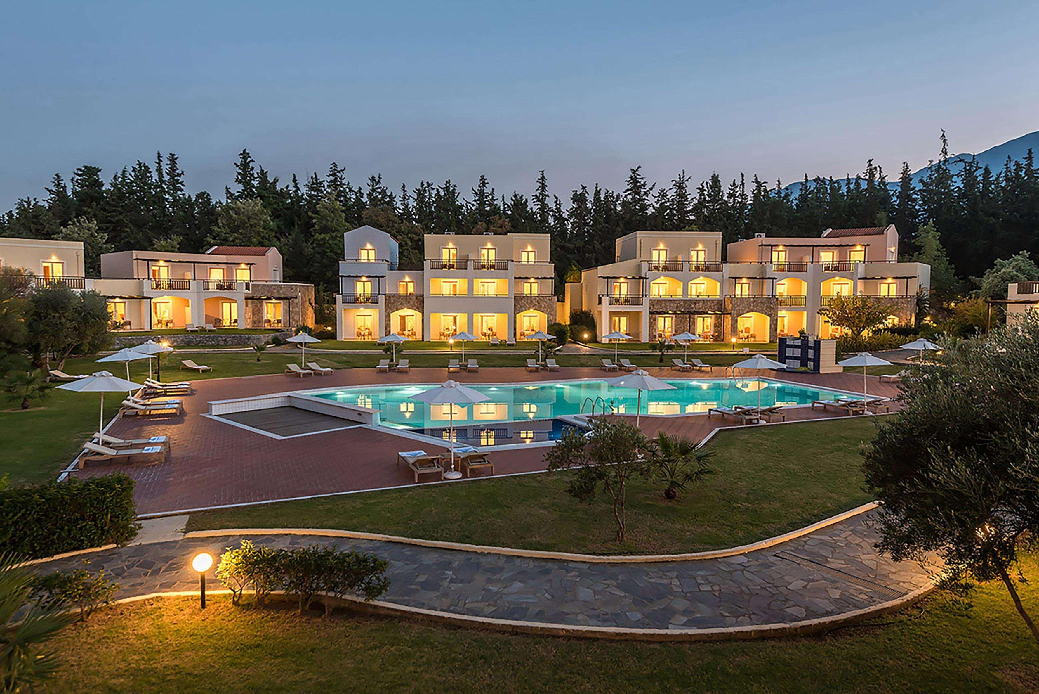 Pilot Beach Resort Georgioupoli Exterior photo